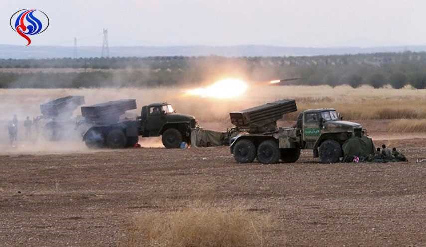 مواضع داعش در دیرالزور زیر آتش توپخانۀ ارتش سوریه