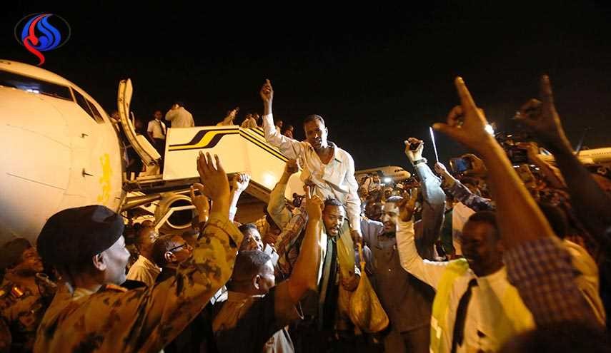 السلطات السودانية تتسلم 125 اسيرا افرج عنهم متمردون