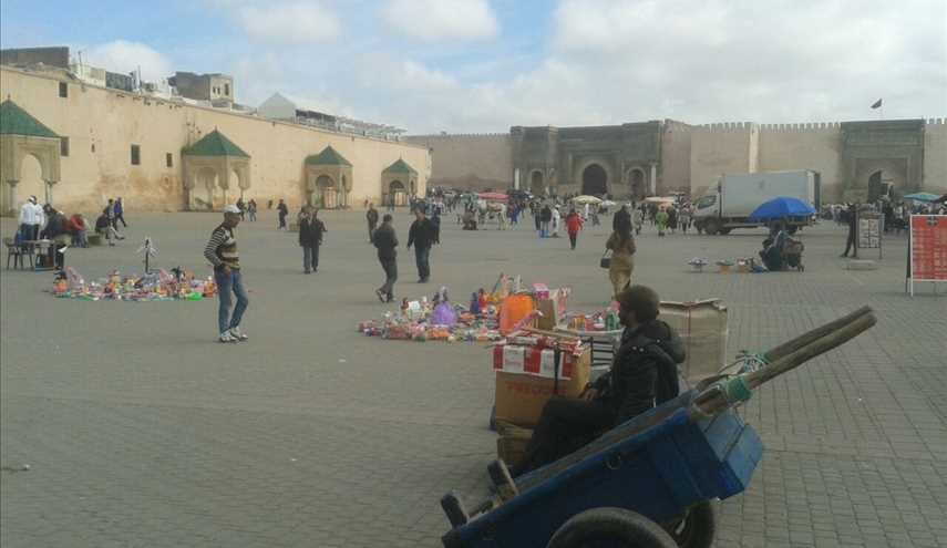 صور من ساحة الهديم بمكناس و بعض المنتوجات التقليدية المغربية