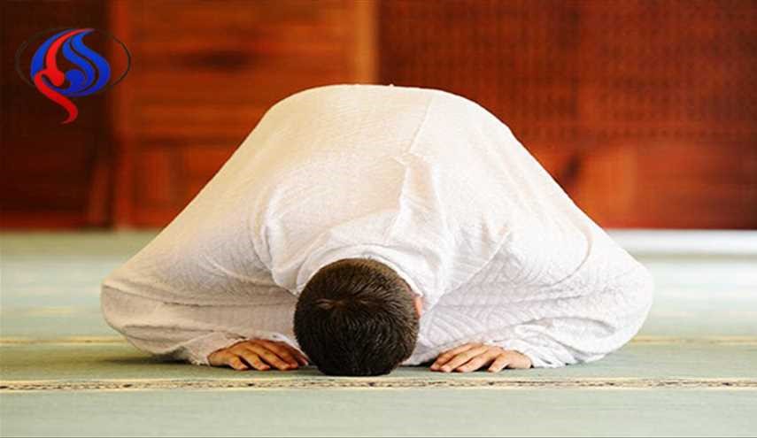 الإندبندنت: دراسة تؤكد أن حركات صلاة المسلمين تقلل آلام الظهر