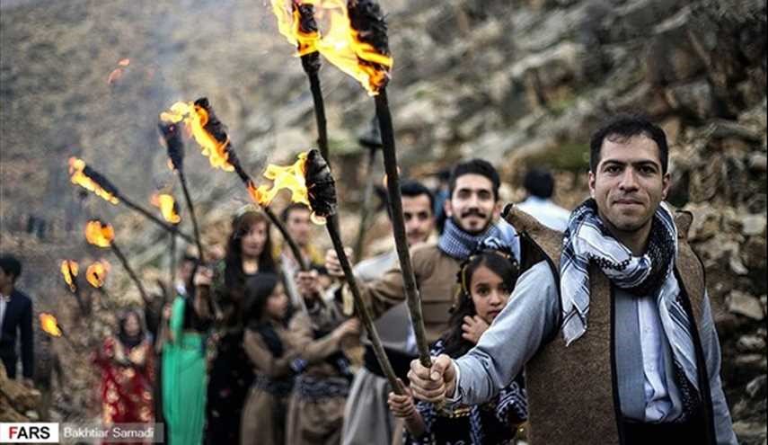 احتفال عيد نوروز التراثي في قرية بالنكان بمحافظة كردستان الايرانية