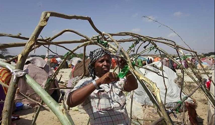الصوماليون يهربون من الجفاف، في محاولة للوصول إلى وكالات المعونة الدولية