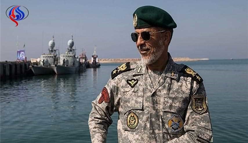 سياري: لن تغيب أية سفينة اجنبية عن رصد البحرية الايرانية