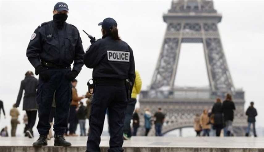 قتل دو افسر فرانسوی در تیراندازی شانزه لیزه