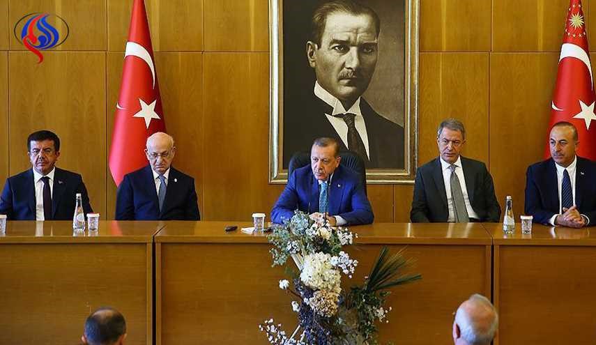 أردوغان يلوح بعملية عسكرية في سوريا والعراق