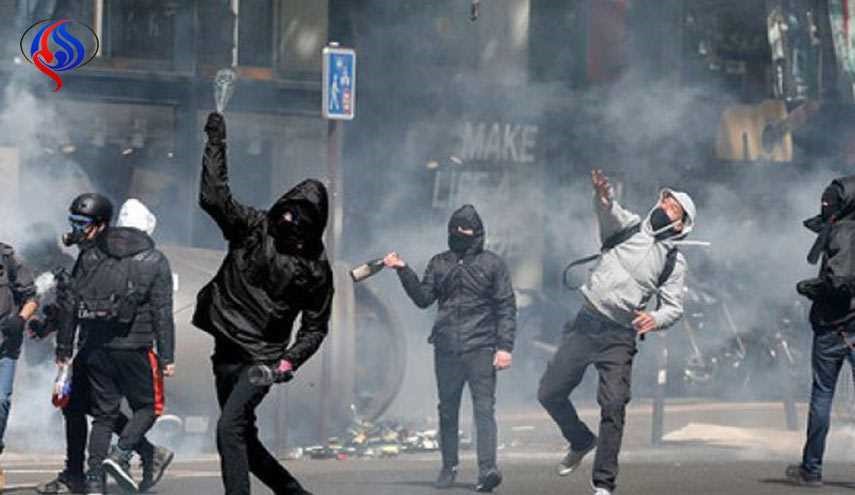 فرنسا.. مواجهات بين الشرطة ومحتجين على انتخاب ماكرون