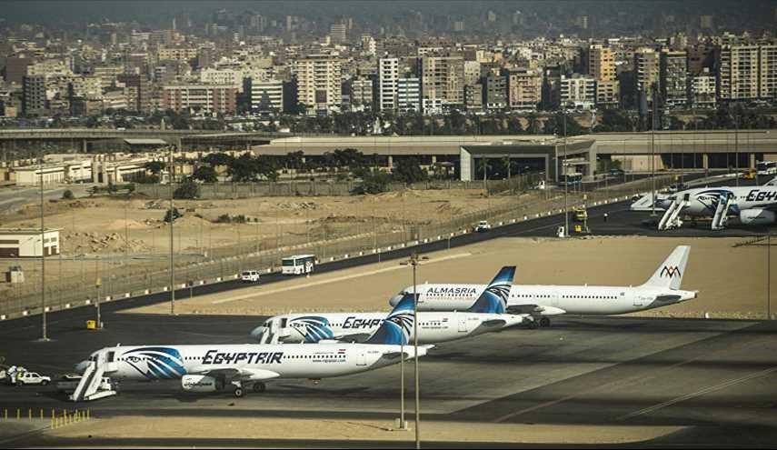 تهديد بتفجير طائرة قادمة من السعودية إلى مصر