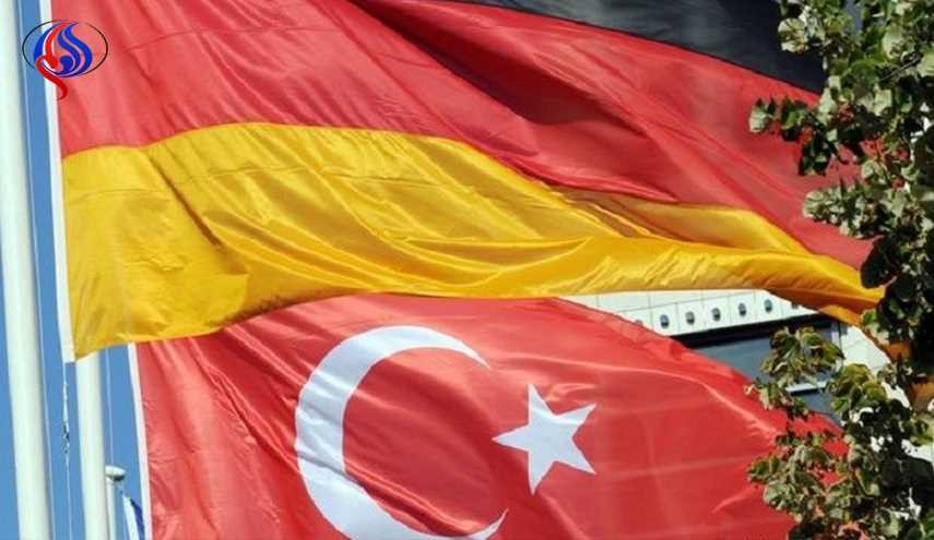 أنقرة تندد بمنح ألمانيا اللجوء إلى عسكريين أتراك