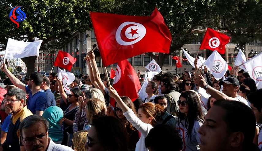 تظاهرة في تونس احتجاجا على مشروع قانون عفو في قضايا فساد