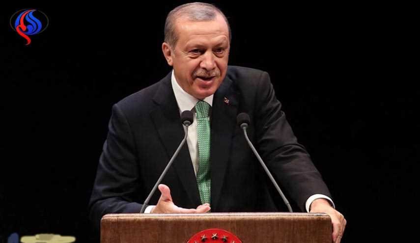 اردوغان يرفض العقوبات على قطر ويعتزم 