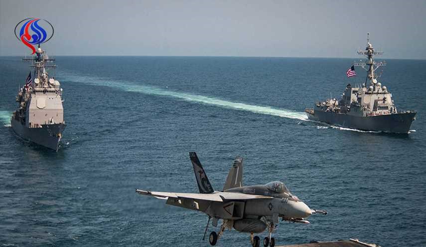 پهلوگیری دو کشتی جنگی آمریکا در سواحل قطر