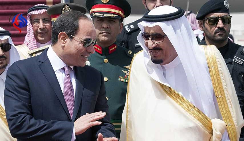 السعودية تكسب: برلمان مصر يمرر 