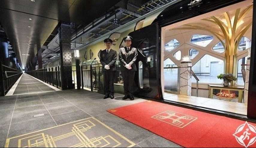 قطار شيكي شيما الياباني الفاخر الذي تم حجز تذاكره حتى العام القادم
