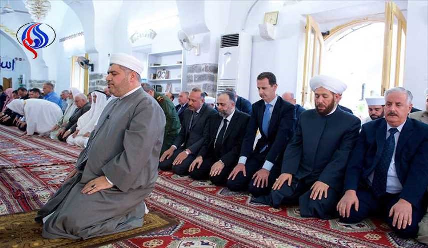لماذا اختار الأسد جامع النوري في حماة لصلاة العيد؟
