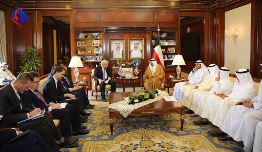 وزير خارجية بريطانيا يصل الكويت لبحث الأزمة الخليجية