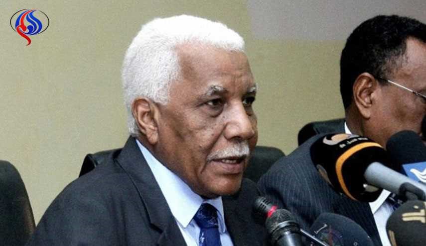 وزير سوداني يعتذر عن تصريحاته بشأن قناة الجزيرة .. فكيف برَّرها؟