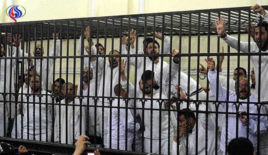 محكمة مصرية تحكم بالإعدام لـ١٢ اخوانيا اقتحموا قسما للشرطة في المنيا