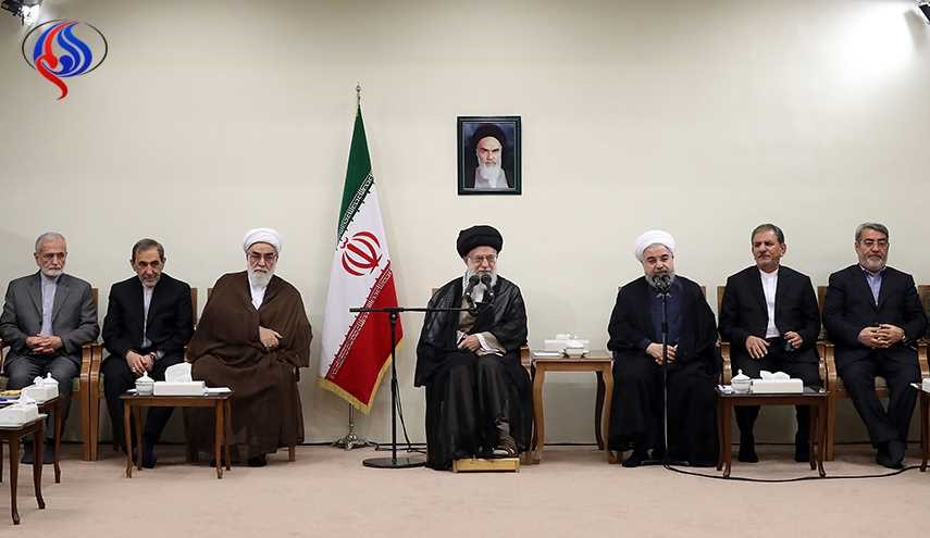 قائد الثورة: يجب الحفاظ على الروح الثورية والدينية في دبلوماسية ايران