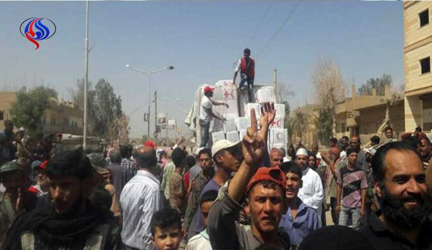 دخول 40 شاحنة بمواد اغاثية الی ديرالزور عبر البوابة الجنوبية