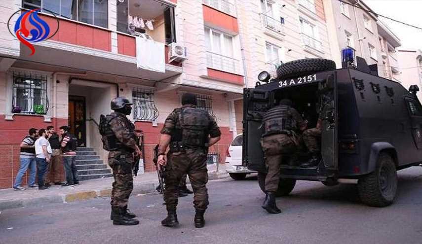 تركيا تعتقل 74 مشتبها بانتمائهم لـ