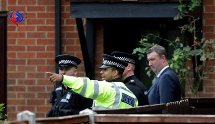 الشرطة البريطانية تحقق مع المشتبه به بتفجير مترو لندن + صورة