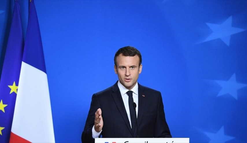 ماكرون: الأسد لا يقتل الفرنسيين بل الإرهابيين