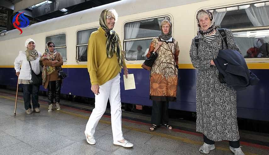 مليون و200 ألف سائح أجنبي يزورون طهران سنويا