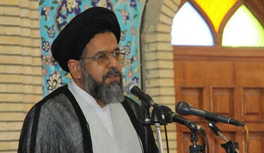 وزير الامن الايراني: الشعب أطلق سيلا هادرا في تشييع جثمان الشهيد حججي