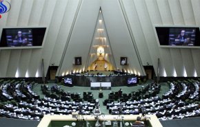 بررسی قرارداد توتال و لایحه معاهده پاریس در فراکسیون نمایندگان ولایی مجلس