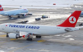 ترکیه 200 هواپیمای باری به قطر فرستاد

