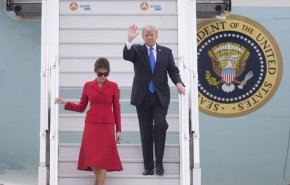 راز رنگ لباس ملانیا و ترامپ در سفر فرانسه چه بود؟ +عکس 