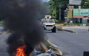 مادورو حمله به یک مرکز نظامی را تروریستی خواند