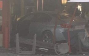 ورود خودرو به پیتزا فروشی در پاریس یک کشته داشت