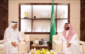 شاه عربستان اجازه ورود حجاج قطری را صادر کرد/ تاکید ریاض بر عمق روابط تاریخی سران سعودی  با خاندان حاکم بر قطر
