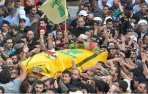 حزب الله پیکر دو شهید را تحویل گرفت

