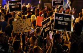 تبرئۀ پلیس قاتل و تشدید تنش‌های نژادی در آمریکا