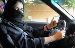 رویترز: عربستان اظهارنظر درباره قانون رانندگی زنان را ممنوع کرد