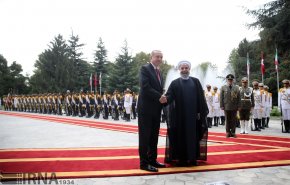 تصاویر استقبال رسمی روحانی از اردوغان