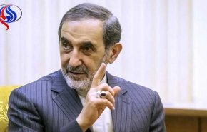 ولايتي: لولا دعم الحرس الثوري لسقطت حكومتا دمشق وبغداد 