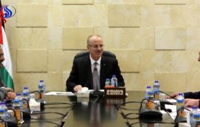 رئيس الوزراء الفلسطيني يجتمع مع اللجنة الخاصة بانضمام فلسطين للانتربول