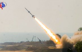 إطلاق صاروخ من نوع قاهر2M على تجمعات السعوديين بمعسكر الموسم بجيزان
