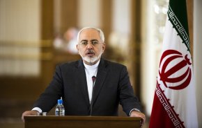 ظريف: ترامب باع صداقته لمن يقدم عروضا أعلى 