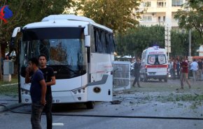 وقوع انفجار تروریستی در مسیر عبور خودروی پلیس ترکیه 