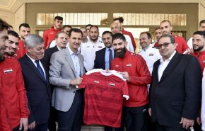 بشار اسد با اعضای تیم ملی فوتبال این کشور دیدار کرد