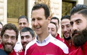 بالفيديو .. هذا ما قاله الأسد عند لقائه المنتخب الوطني السوري