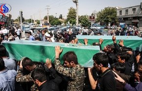 ايران: تشيع جثامين 6 شهداء من المدافعين عن مراقد اهل البيت (ع)