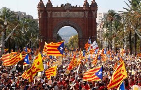 پارلمان کاتالونیا به جدایی از اسپانیا رای داد