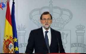 رئيس الحكومة الإسبانية يعلن حل الحكومة والبرلمان في إقليم كتالونيا 