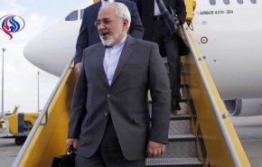 وزير خارجية ايران يصل الى العاصمة الطاجيكية دوشنبه