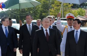 بالفيديو.. بوتين يصل فيتنام للمشاركة في قمة 